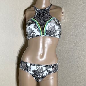 Victoria's Secret Black and White Patterned Bikini